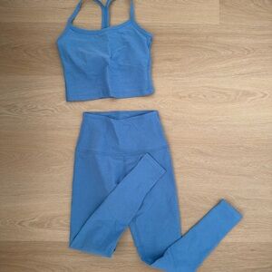 Beyond Yoga Dusty Blue Ribbed Crop Tank & Leggings Set